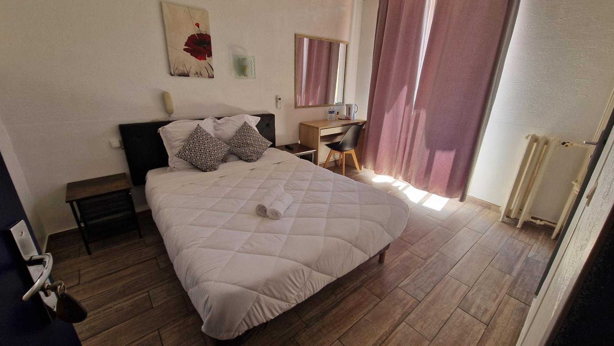 Hotel Du Nord คานส์ ภายนอก รูปภาพ